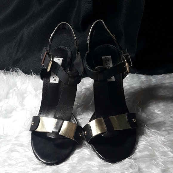 Steve Madden Shoes - Steve Madden Sandals